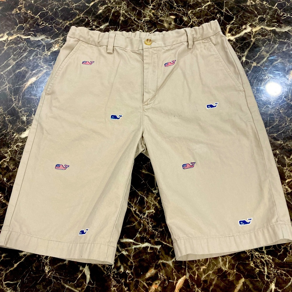 VINEYARD VINES TAN WHALE PRINT SHORTS SZ16